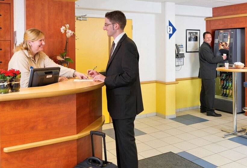 酒店 Ibis Budget Aachen Raeren Grenze