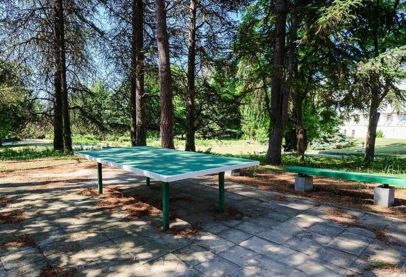 فندق International House Of Journalists Resort