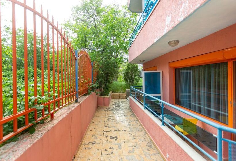 Family Hotel Jemelly