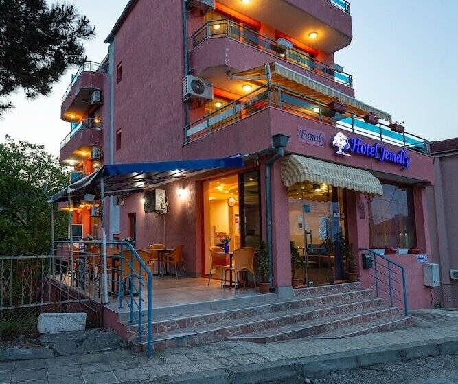 Family Hotel Jemelly