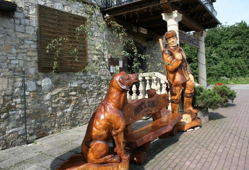 酒店 Komfort Inn   Dwór Hubertus