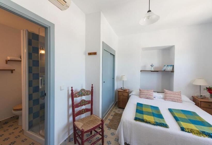 בית מלון כפרי La Botica De Vejer