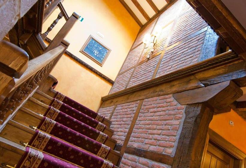 ホテル La Casa Del Organista