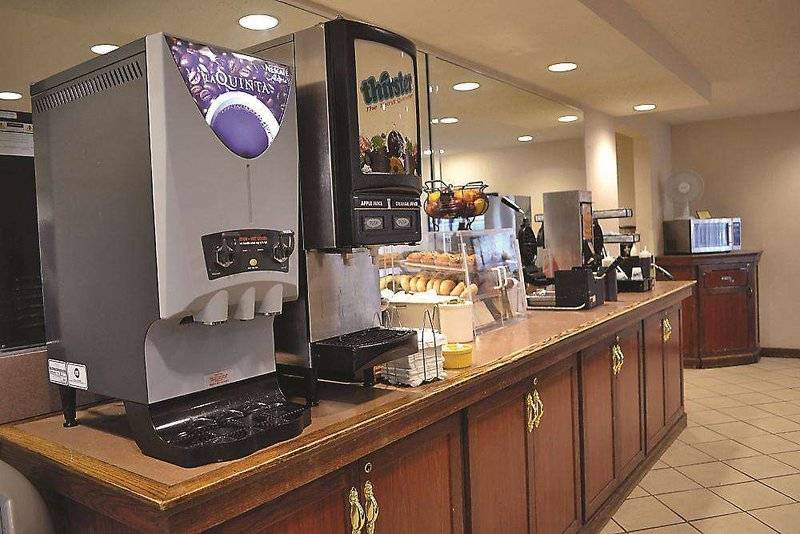 فندق Days Inn By Wyndham Pleasant Prairie Kenosha