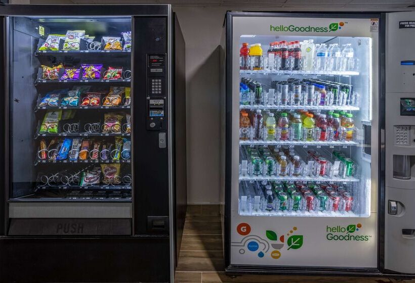 فندق Days Inn By Wyndham Pleasant Prairie Kenosha