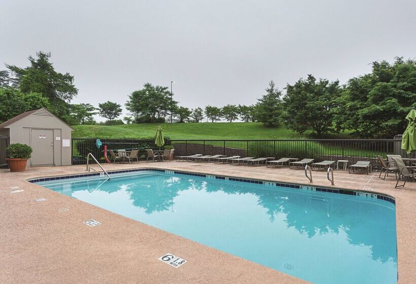 酒店 La Quinta By Wyndham Baltimore Bwi Airport