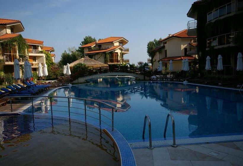 Отель Laguna Beach Resort & Spa