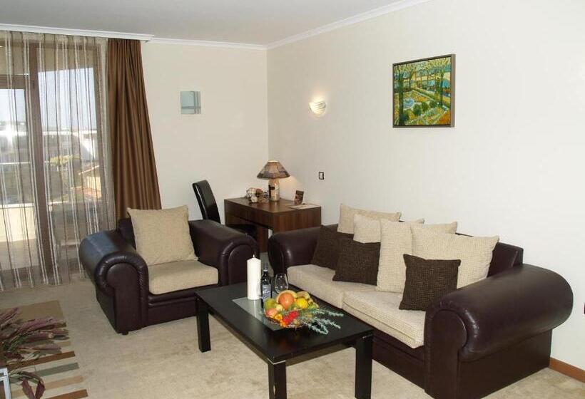 Отель Laguna Beach Resort & Spa