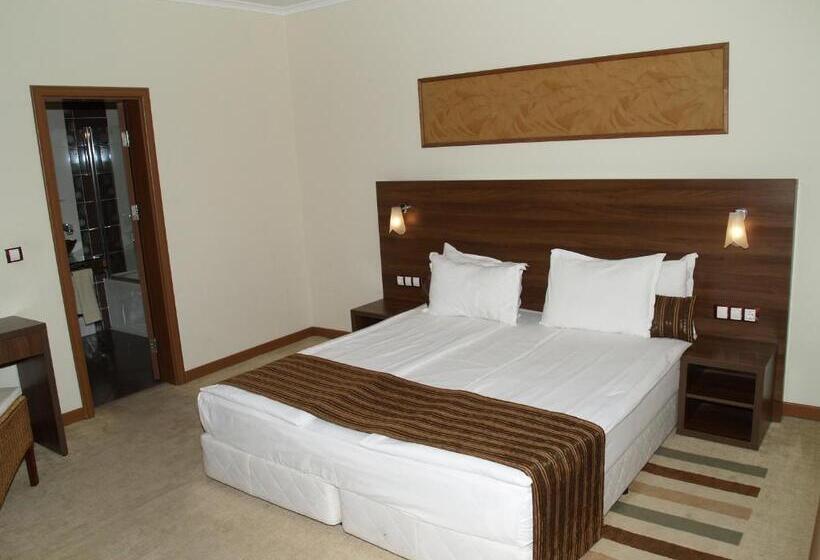 Отель Laguna Beach Resort & Spa