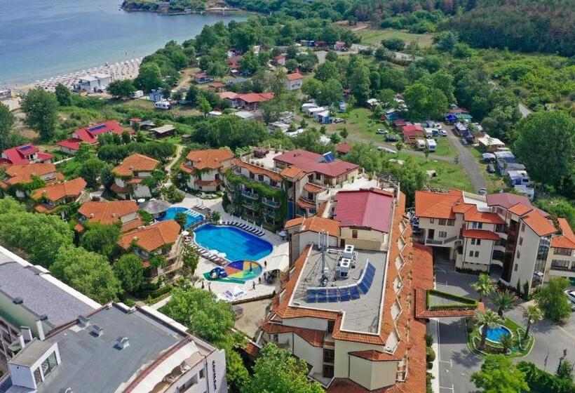 Отель Laguna Beach Resort & Spa