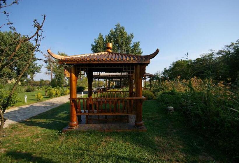 Отель Laguna Beach Resort & Spa