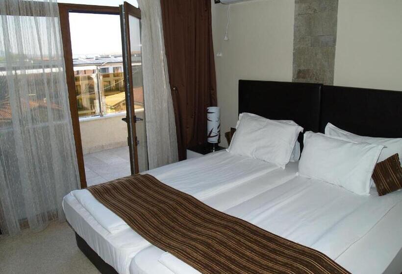 Отель Laguna Beach Resort & Spa