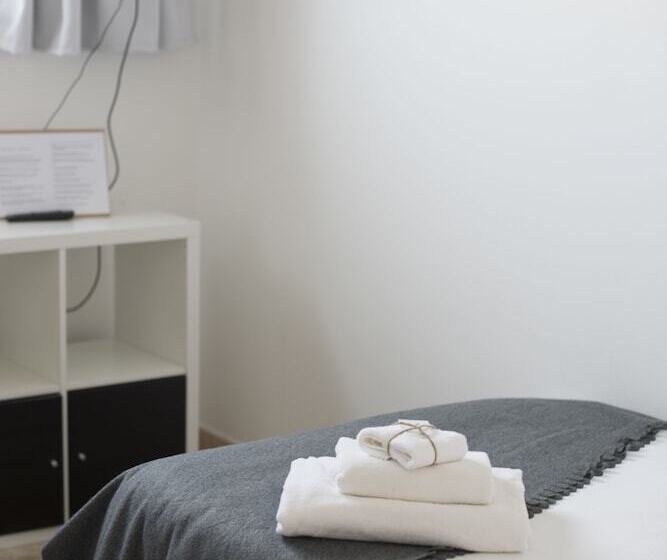 Отель Cotillo House