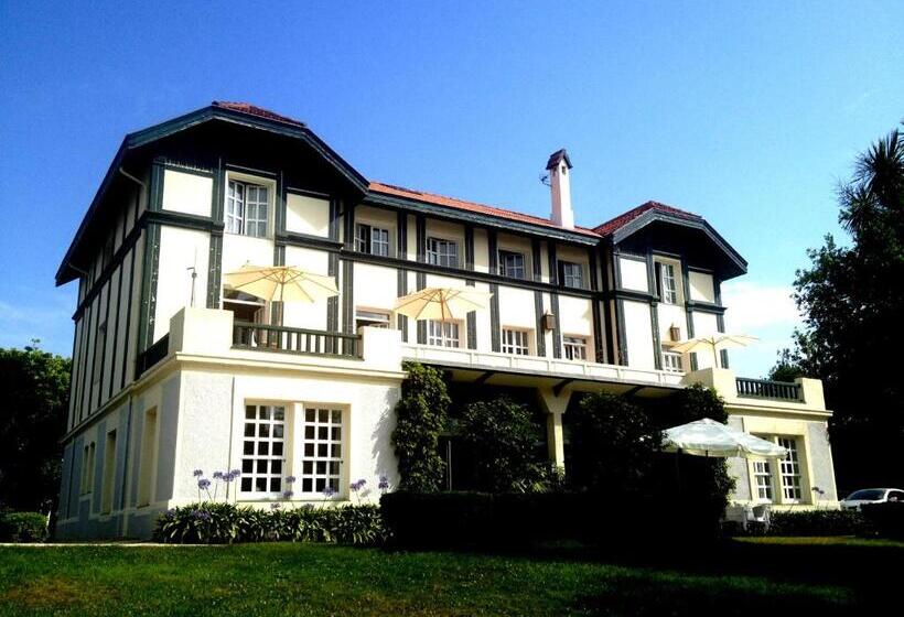 Отель Las Carolinas Garden