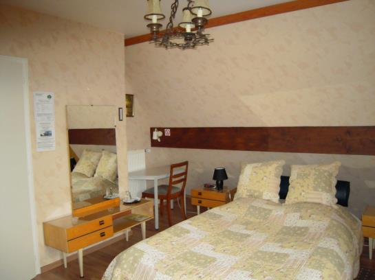 ホテル Le Haut Des Montys