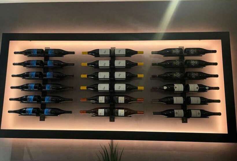 בית מלון כפרי Le Midi