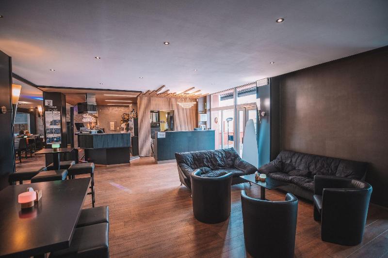 בית מלון כפרי Le Midi