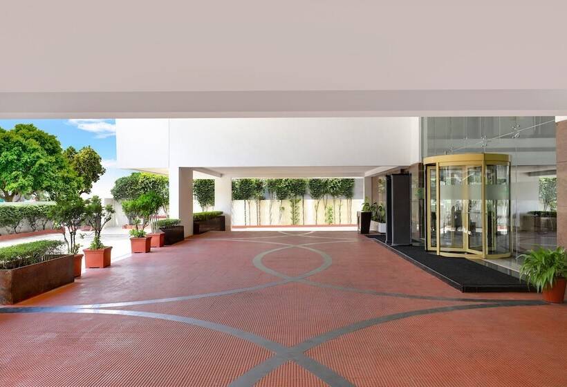 Lemon Tree Hotel, Indore