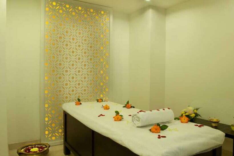 فندق Lemon Tree Vembanad Lake Resort, Kerala