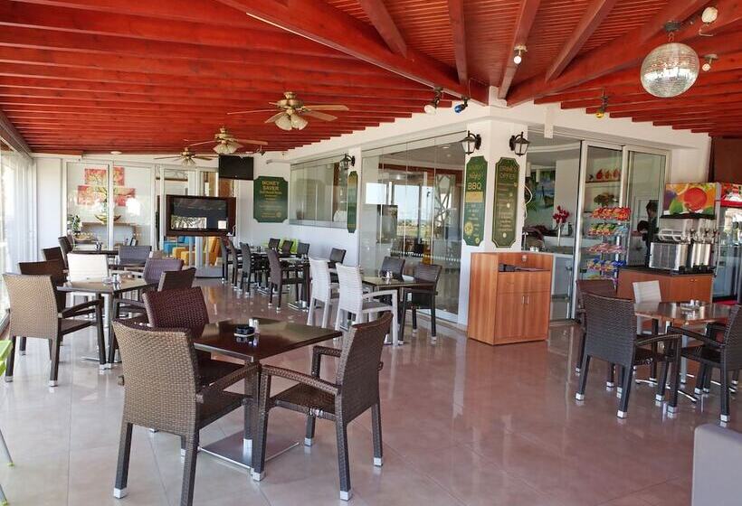 فندق Loutsiana Deluxe Apts