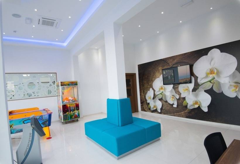 فندق Loutsiana Deluxe Apts