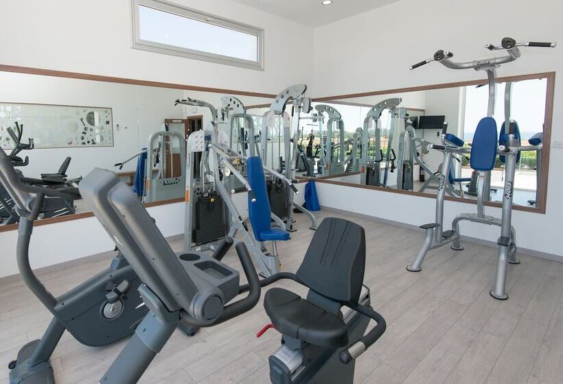 فندق Loutsiana Deluxe Apts