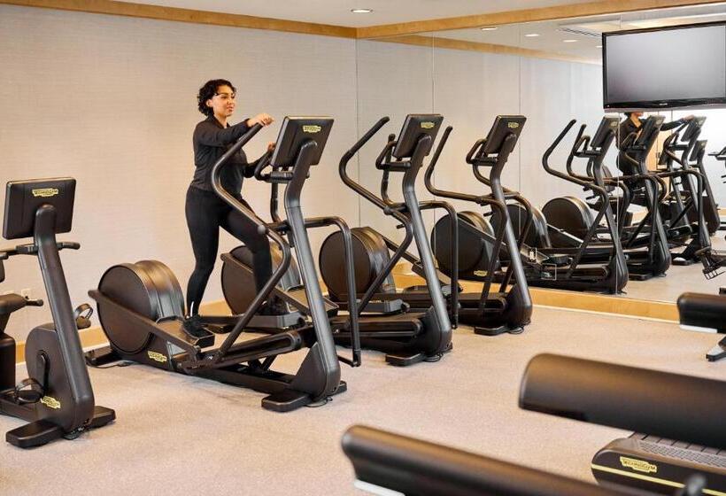 Отель Mandarin Oriental Boston