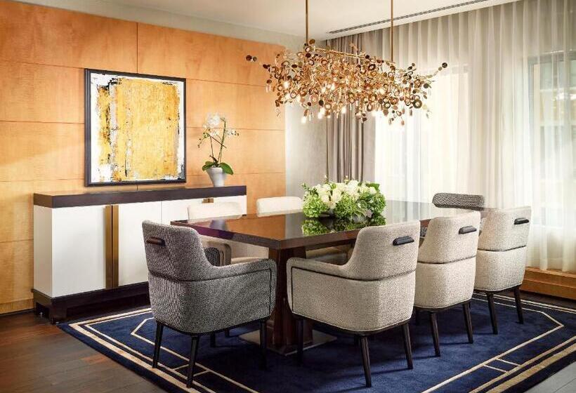 Отель Mandarin Oriental Boston