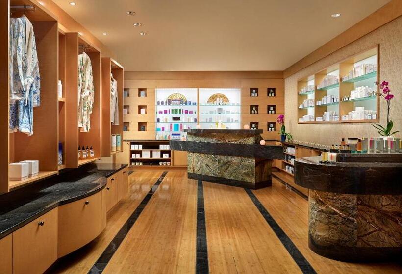 Отель Mandarin Oriental Boston