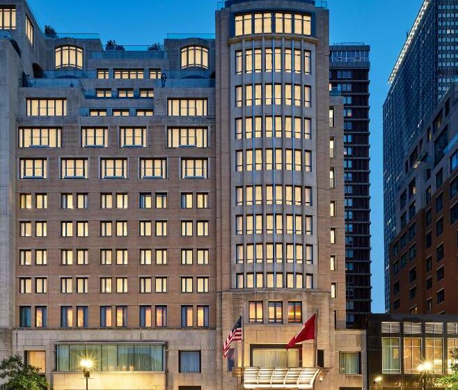 Отель Mandarin Oriental Boston