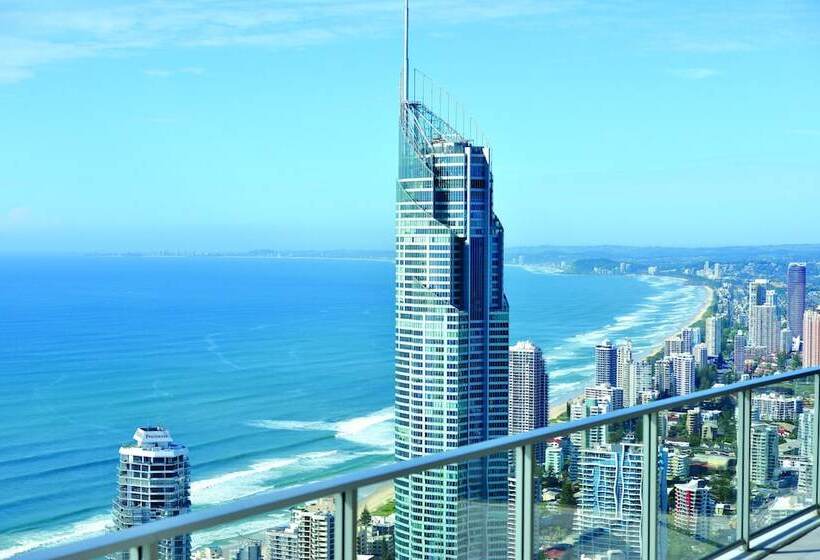 هتل Mantra Circle On Cavill