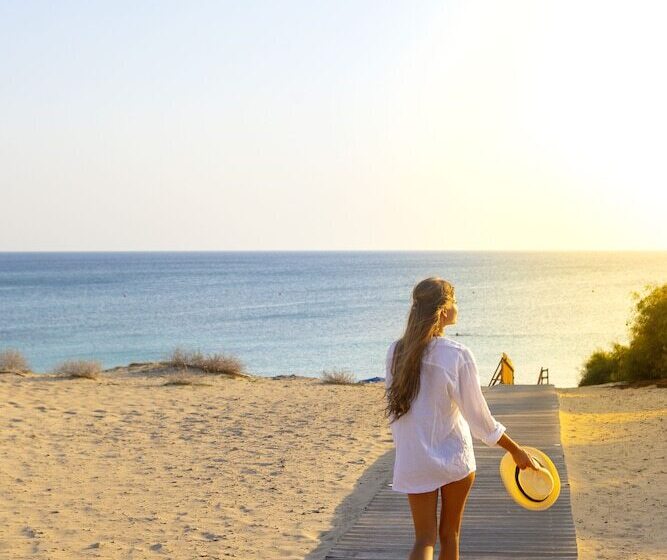 Melissi Beach Hotel & Spa