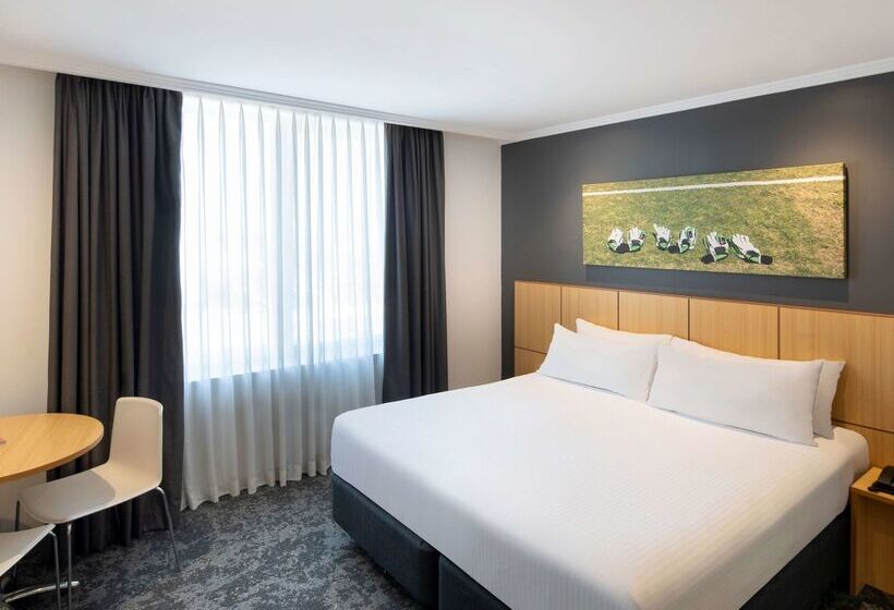 هتل Mercure Sydney Bankstown