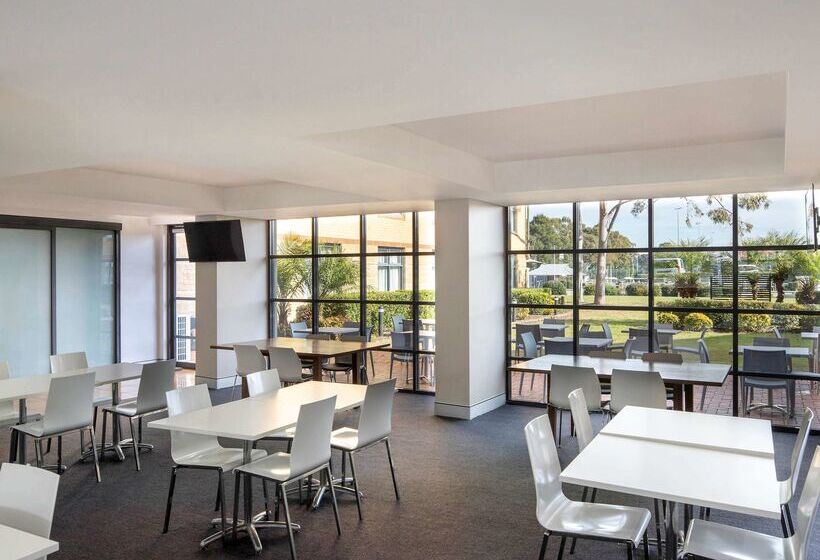 فندق Mercure Sydney Blacktown