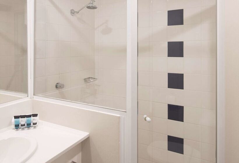 فندق Mercure Sydney Blacktown