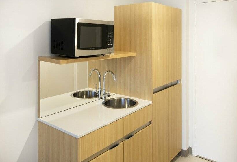 בית מלון כפרי Mercure Sydney Macquarie Park