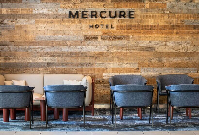 בית מלון כפרי Mercure Sydney Macquarie Park