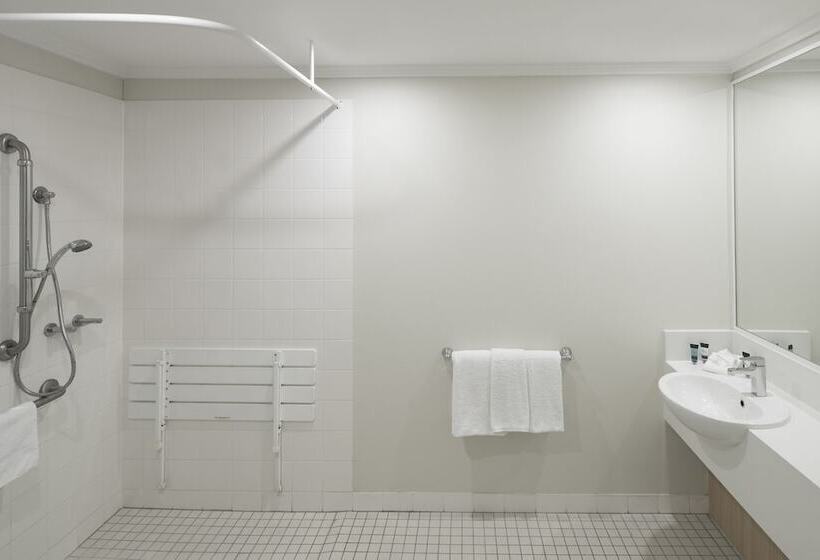 בית מלון כפרי Mercure Sydney Macquarie Park