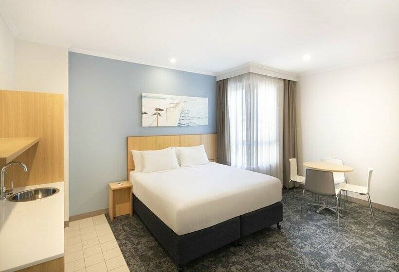 בית מלון כפרי Mercure Sydney Manly Warringah