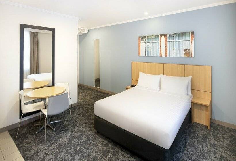 בית מלון כפרי Mercure Sydney Manly Warringah