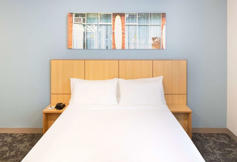 בית מלון כפרי Mercure Sydney Manly Warringah