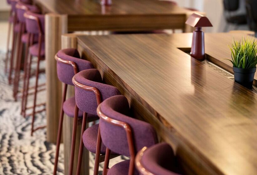 בית מלון כפרי Mercure Sydney Manly Warringah