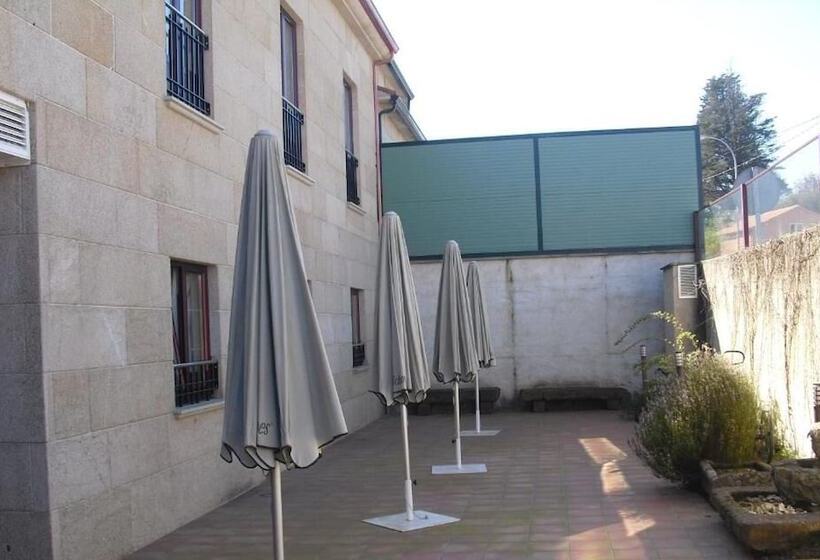 בית מלון כפרי O Desvío