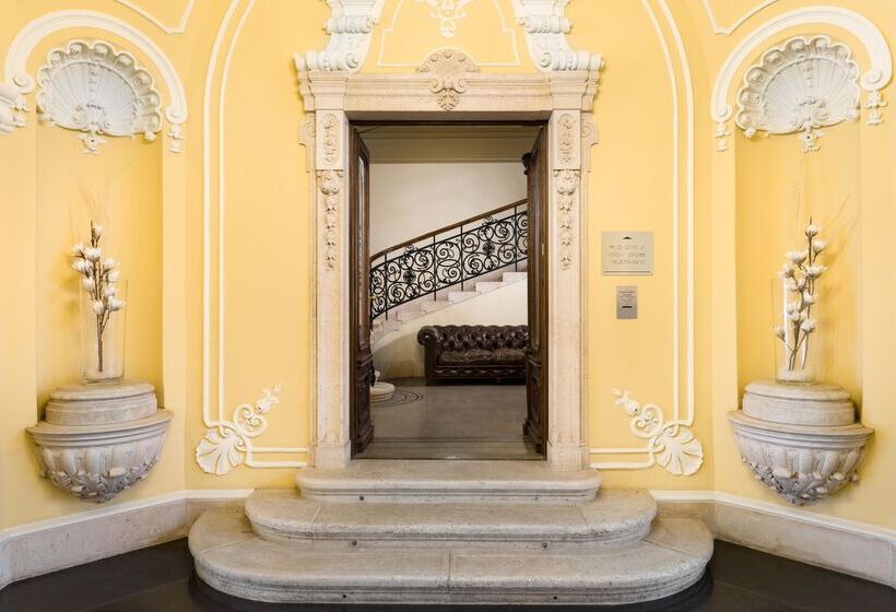 هتل Eurostars Palazzo Zichy
