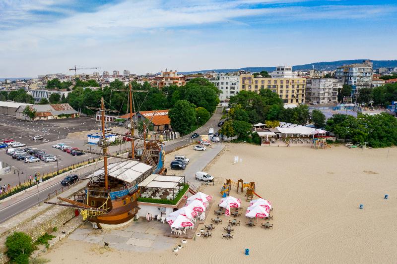 Panorama Hotel Free Ev Charging Station