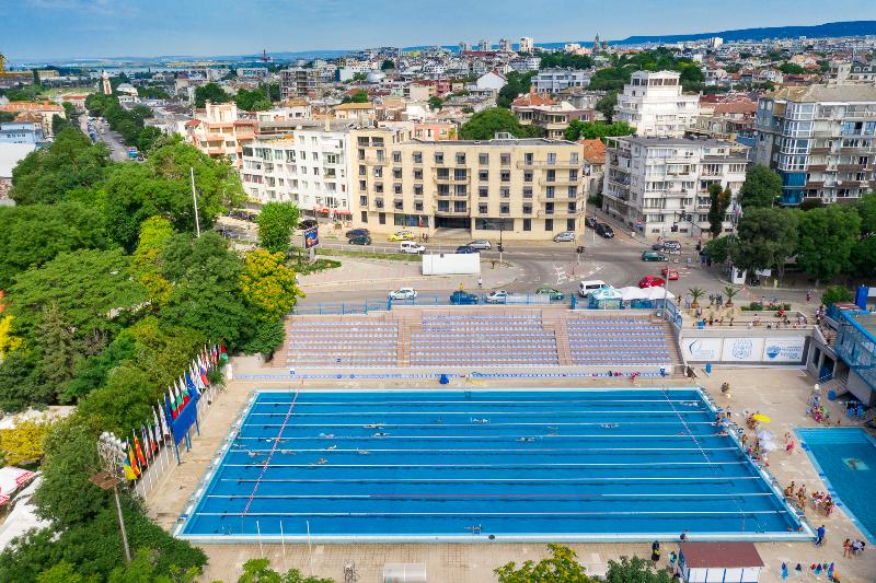 Panorama Hotel Free Ev Charging Station