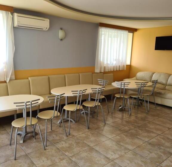 Отель Paris Relax Zone