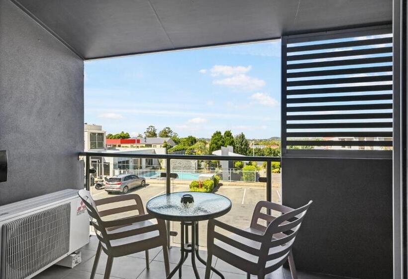 酒店 Platinum International