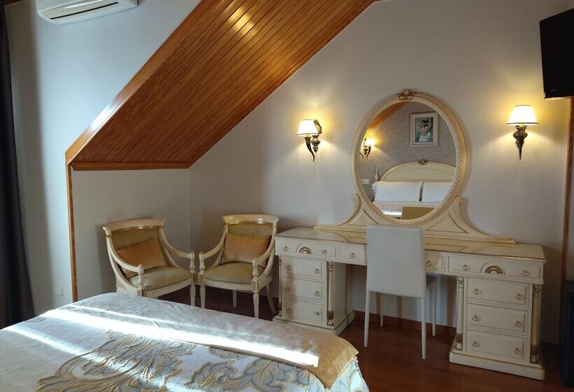 Отель Playa Compostela