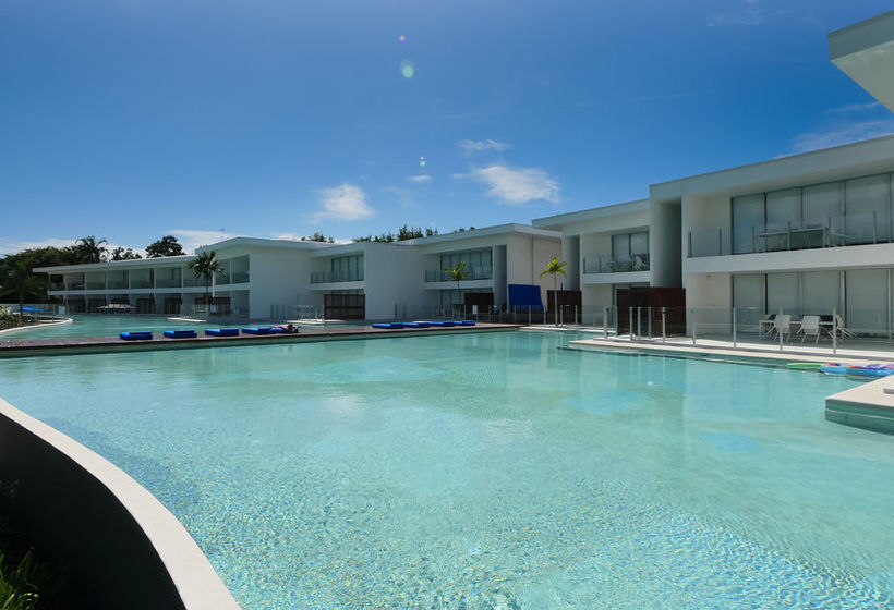 ホテル Pool Resort Port Douglas